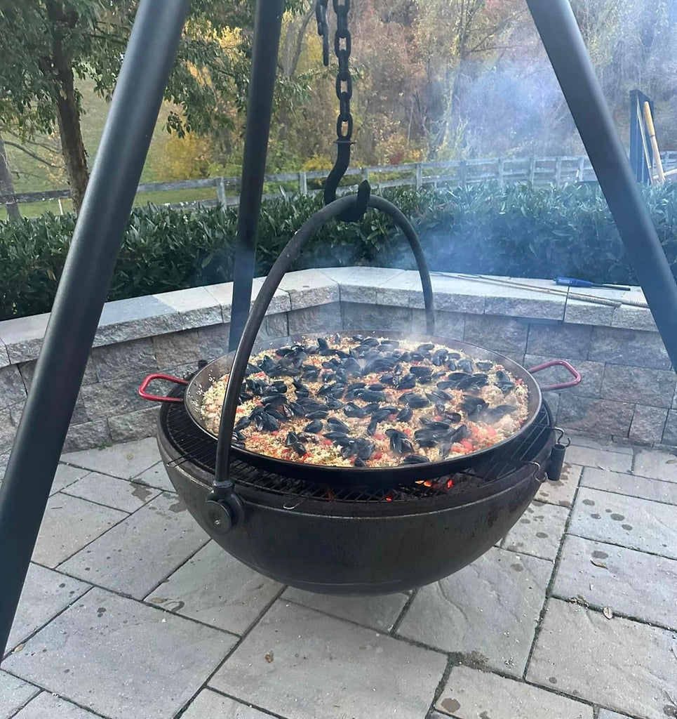 Cauldron Paella